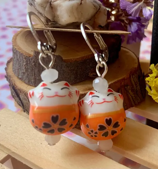 Pendientes Gato de la Suerte naranjas — Gatos hecha a mano, Mana Dragonfly
