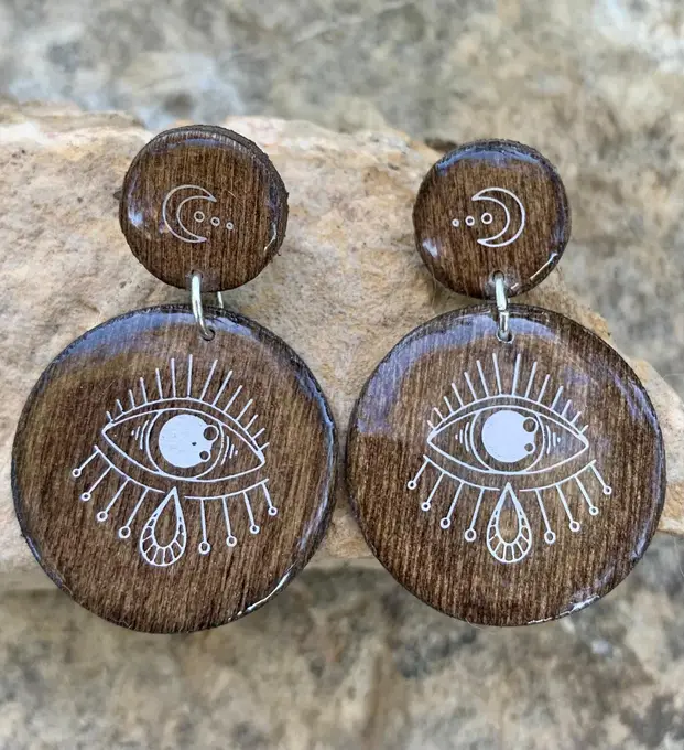 Arracades Ull Turc de fusta i resina — Amulets feta a mà, Mana Dragonfly