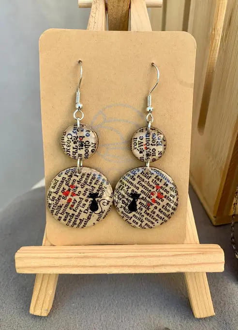 Pendientes artesanas de gatos — Gatos hecha a mano, Mana Dragonfly